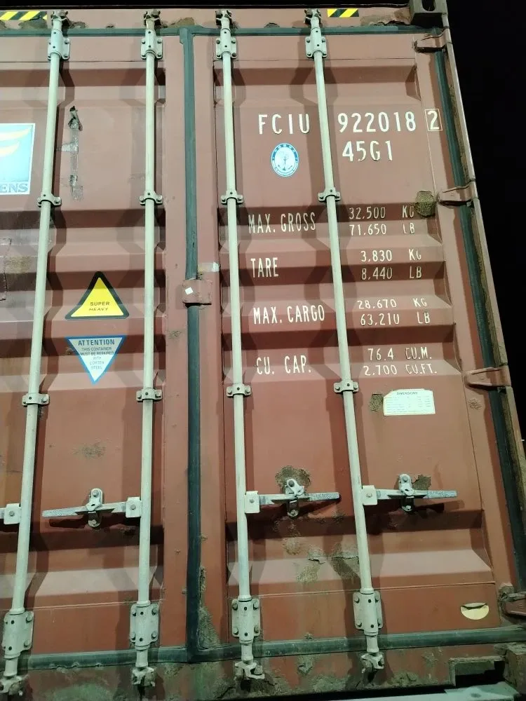 40′ HC Dry Container