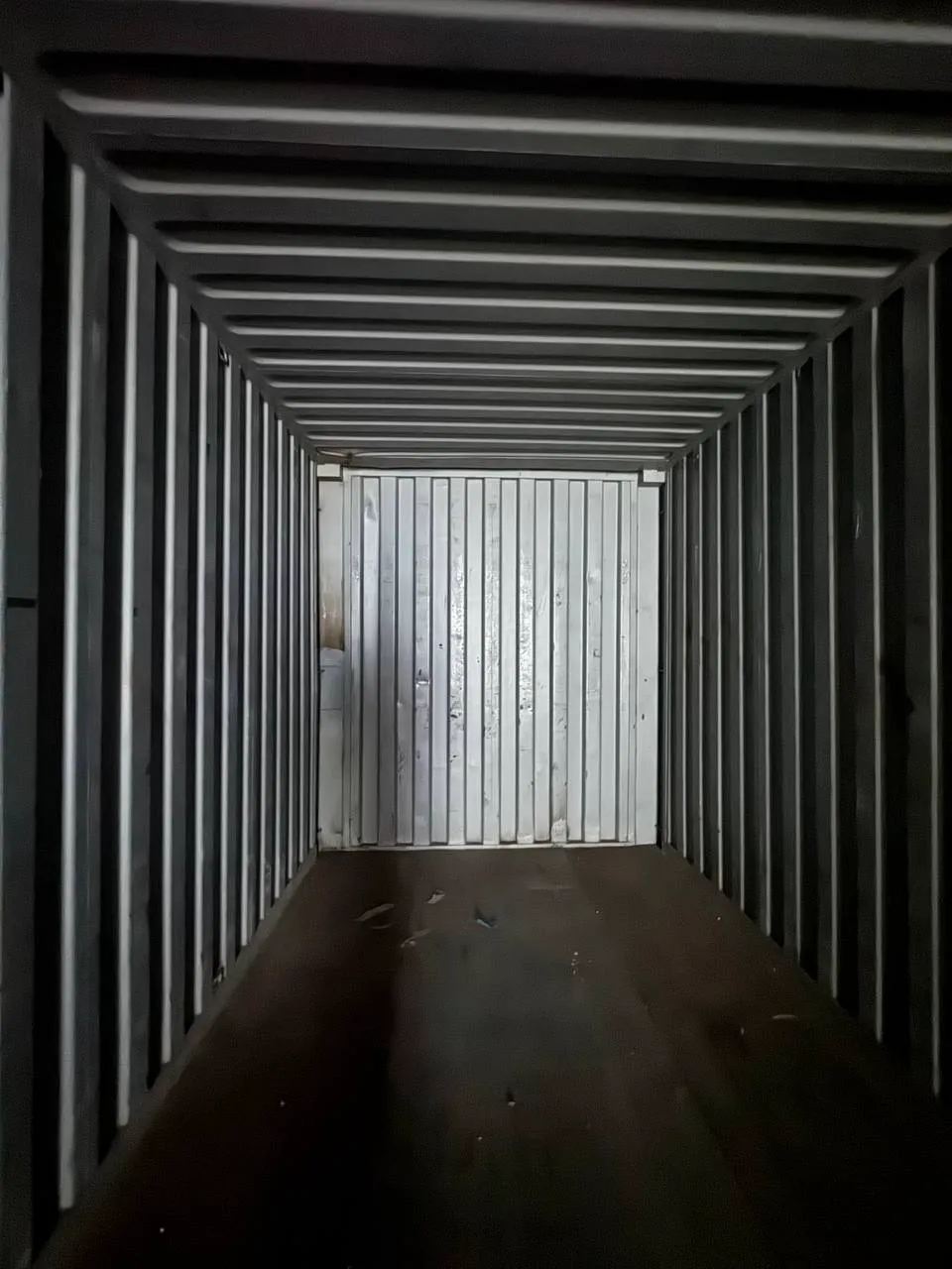 40′ PW Dry Container