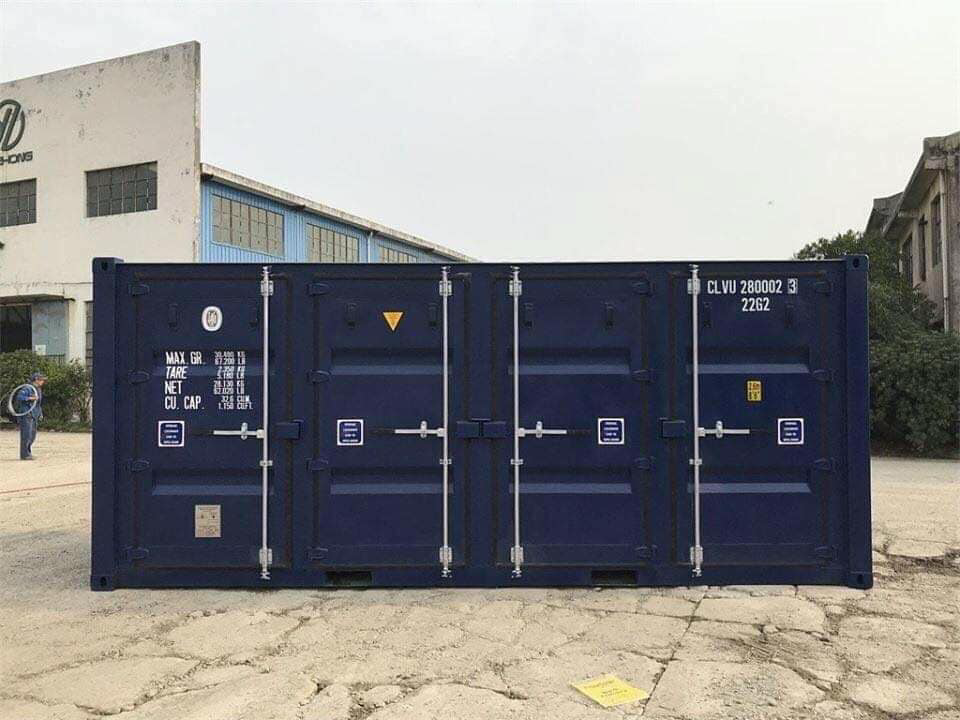 20′ Side Door