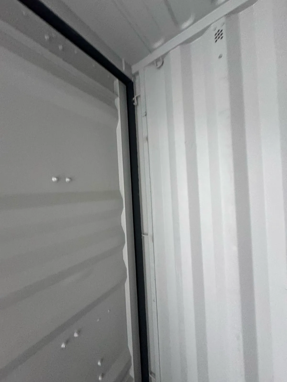 10′ Dry Container