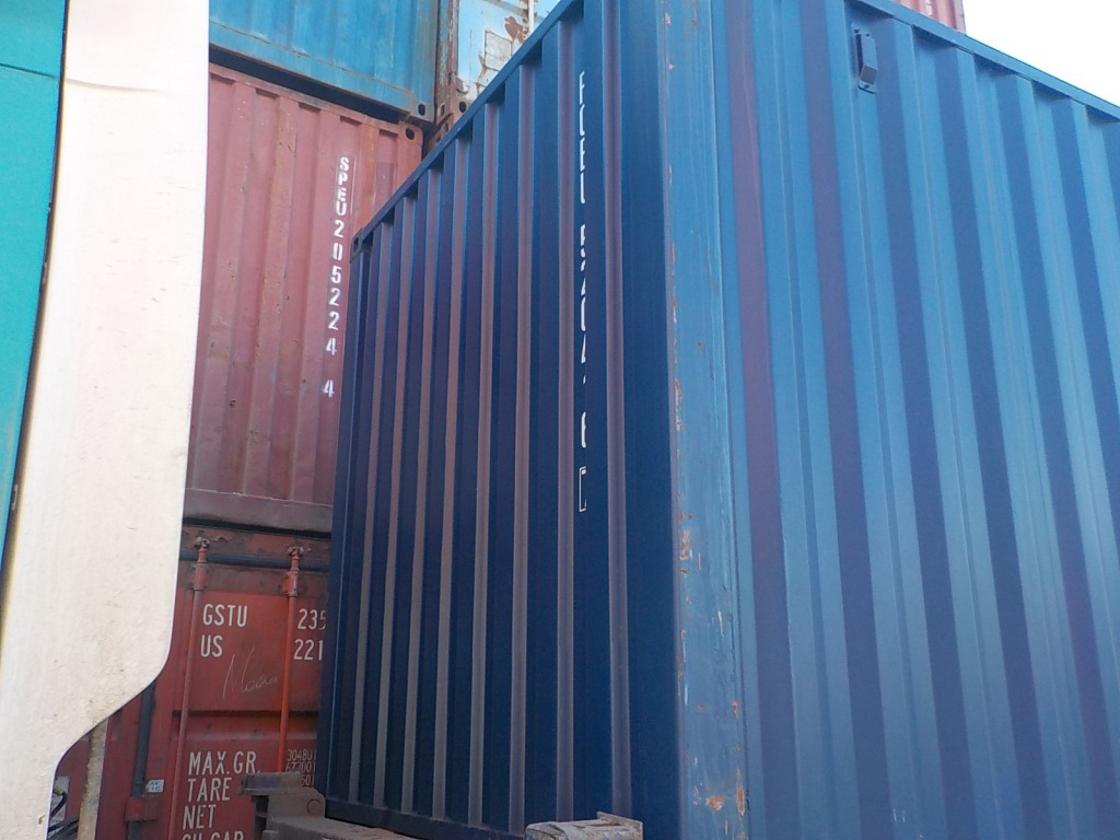 40′ Dry Container