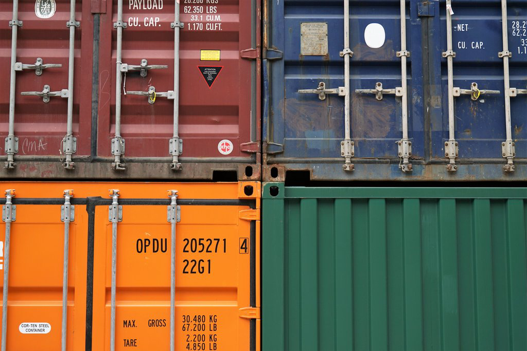Types and use of shipping containers