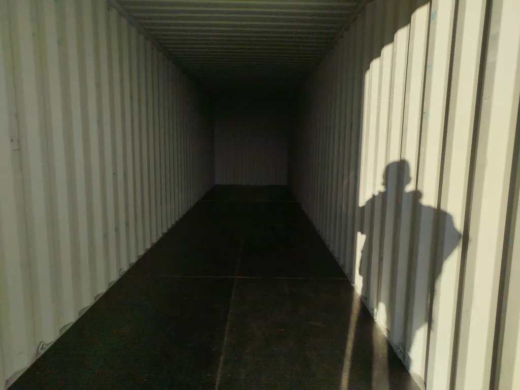 40′ HC Dry Container