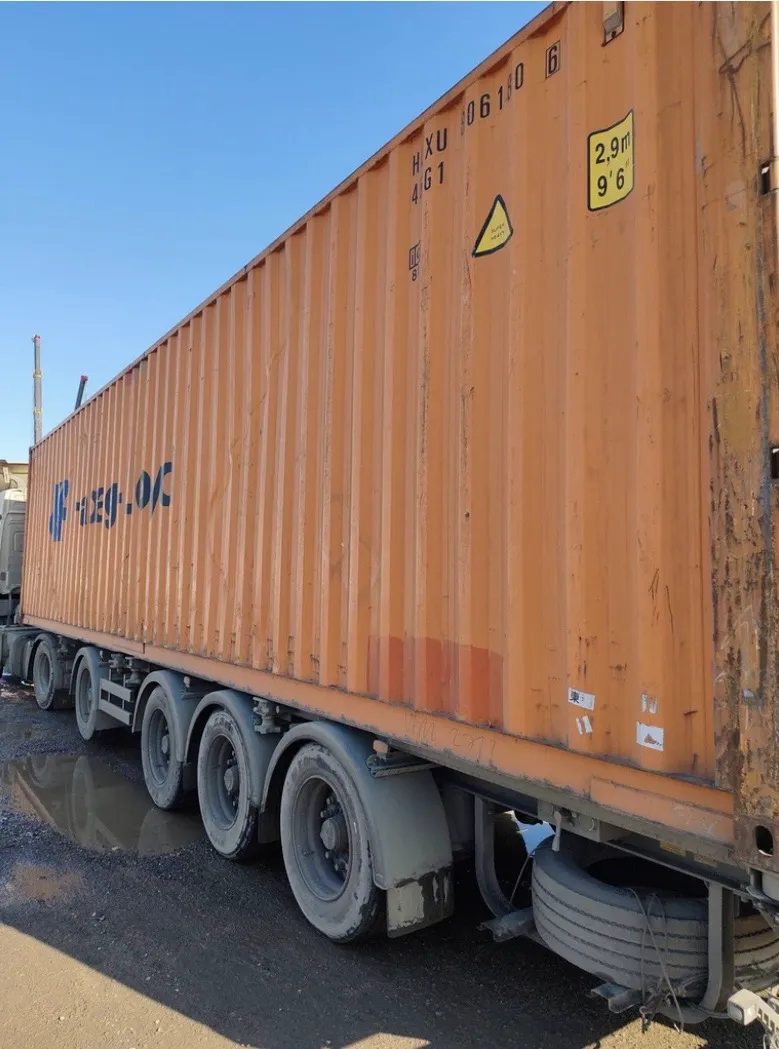 40′ Dry Container